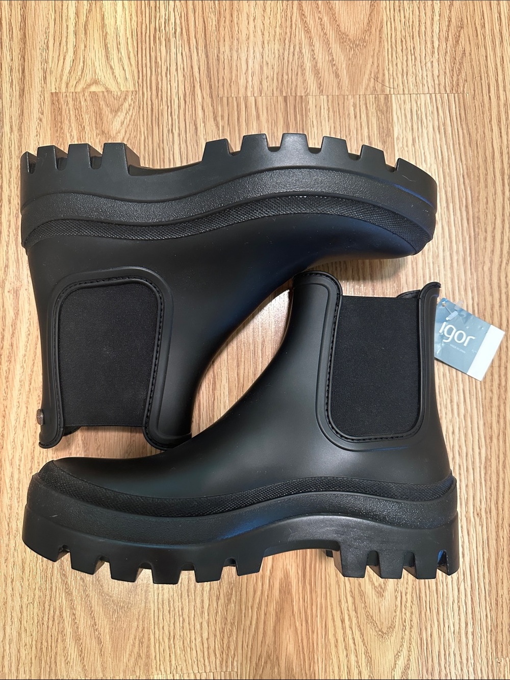 Igor Black Lug-Sole Chelsea Rain Boot
